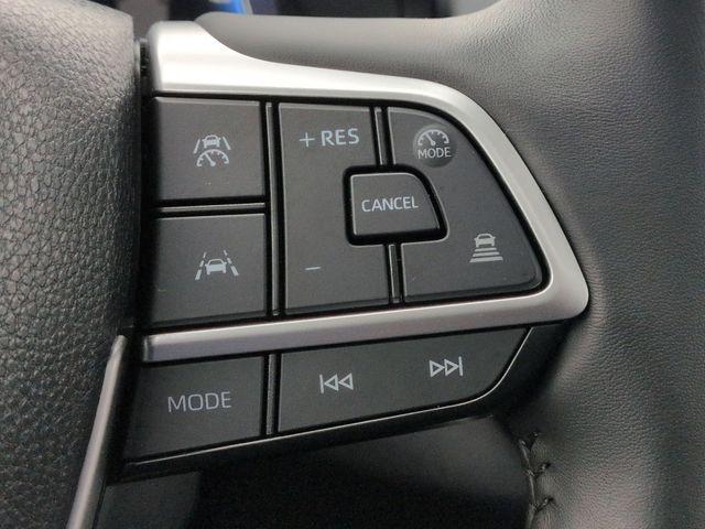 used 2025 Toyota Grand Highlander car, priced at $55,999