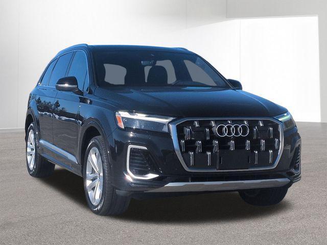 used 2025 Audi Q7 car, priced at $46,999
