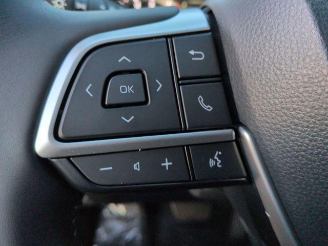 used 2026 Toyota Highlander car, priced at $47,900