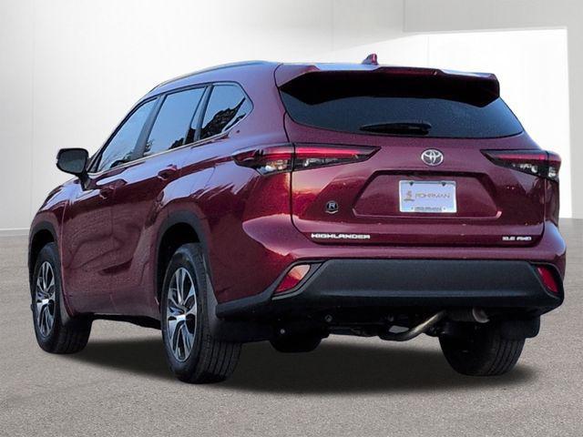 used 2026 Toyota Highlander car, priced at $47,900