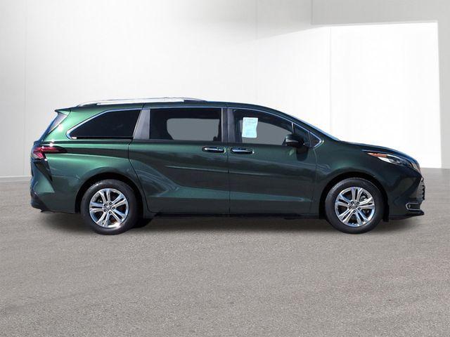 used 2022 Toyota Sienna car, priced at $48,958