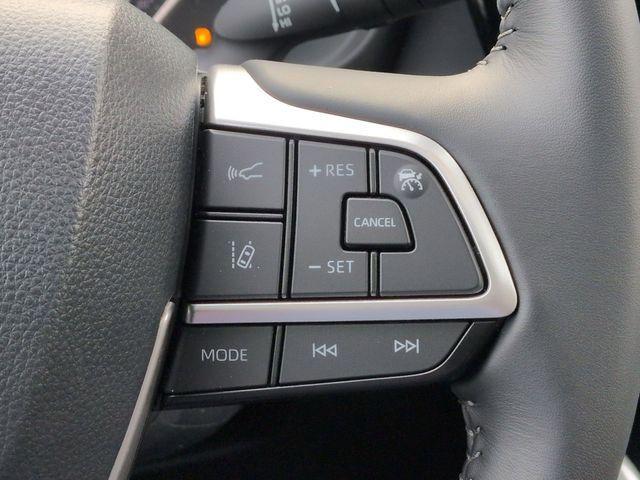 used 2026 Toyota Highlander car, priced at $47,600