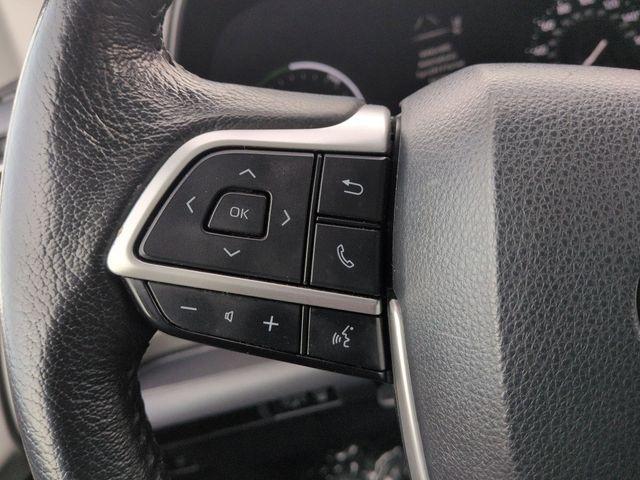 used 2024 Toyota Sienna car, priced at $36,999