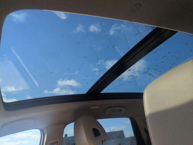 used 2023 Acura MDX car, priced at $34,999