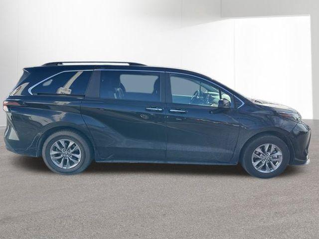 used 2025 Toyota Sienna car, priced at $40,999