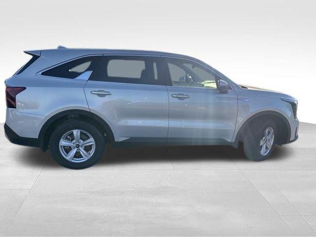new 2026 Kia Sorento car, priced at $30,999