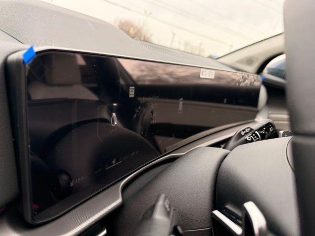 new 2026 Kia Sportage Hybrid car, priced at $39,699