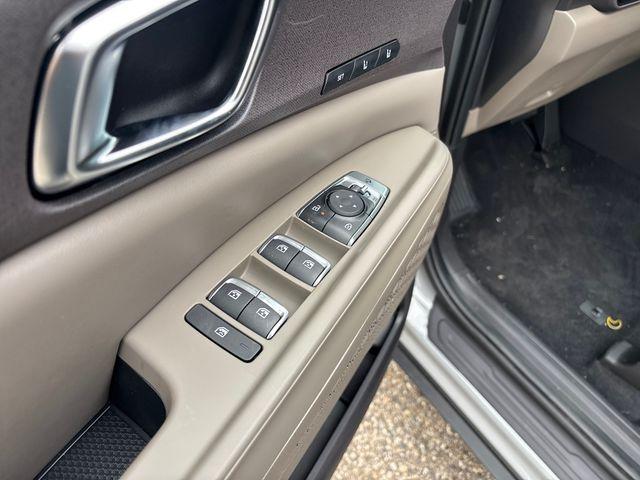 new 2026 Kia Carnival car, priced at $42,375