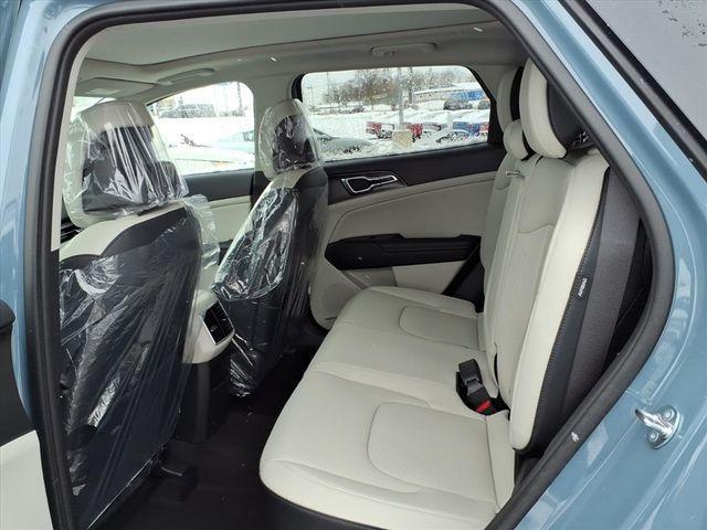 new 2026 Kia Sportage Hybrid car, priced at $34,249