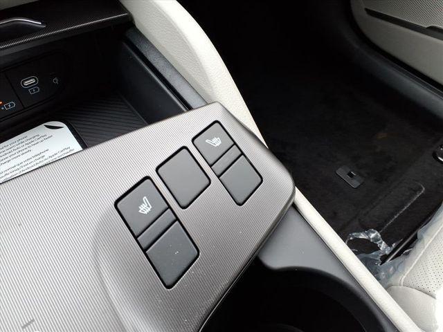 new 2026 Kia Sportage Hybrid car, priced at $34,249