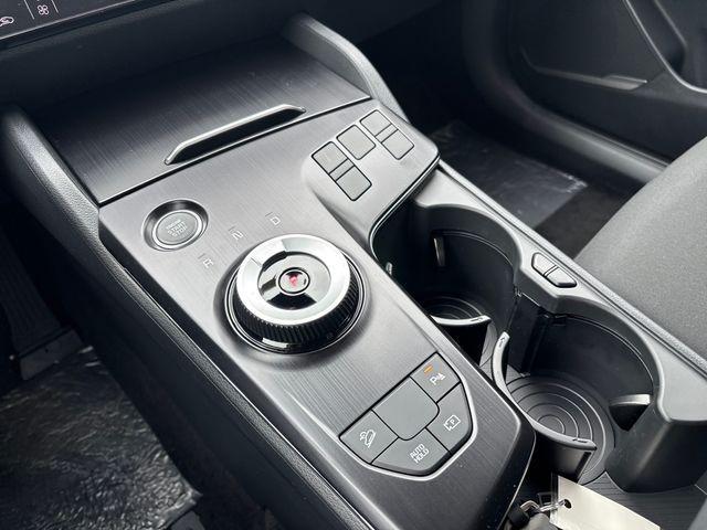 new 2026 Kia Sportage Hybrid car, priced at $30,447