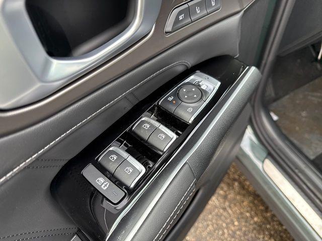 new 2026 Kia Sorento Hybrid car, priced at $44,794