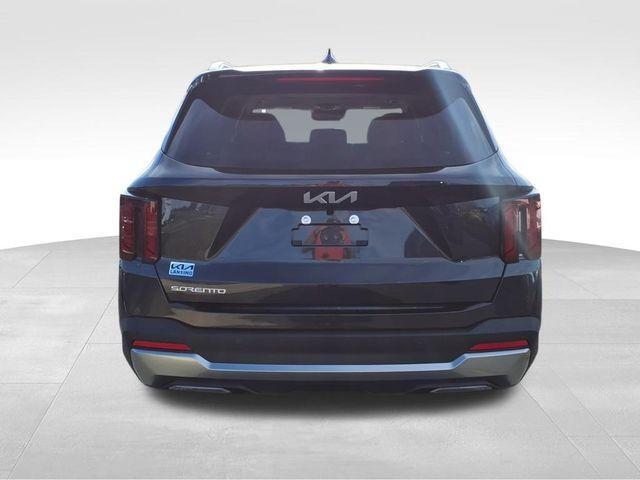new 2026 Kia Sorento car, priced at $35,278