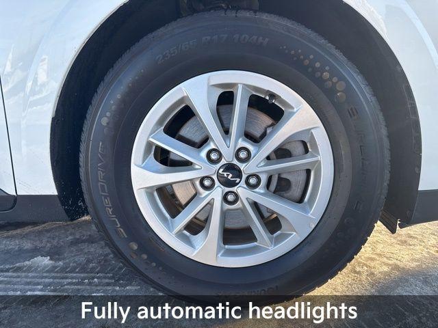 used 2024 Kia Carnival car, priced at $29,730