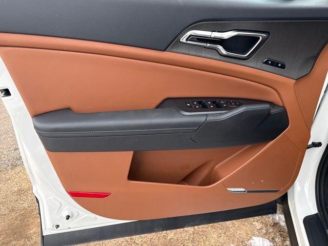 new 2026 Kia Sportage Plug-In Hybrid car, priced at $47,425