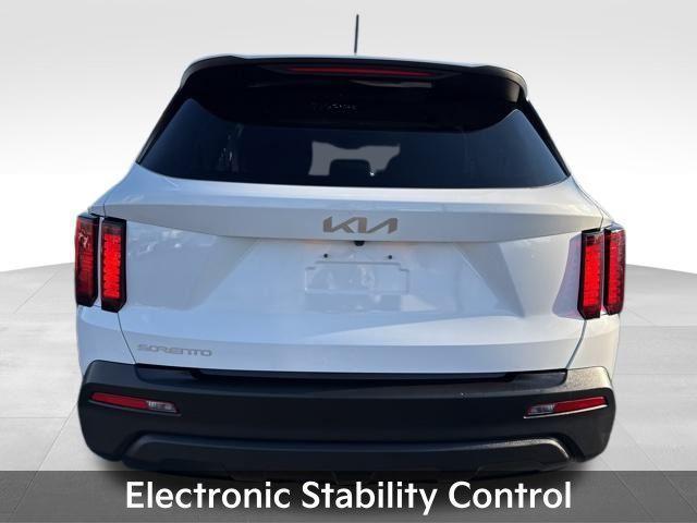 used 2023 Kia Sorento car, priced at $23,251