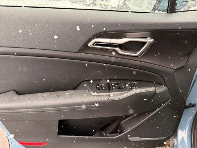 new 2026 Kia Sportage Hybrid car, priced at $35,299