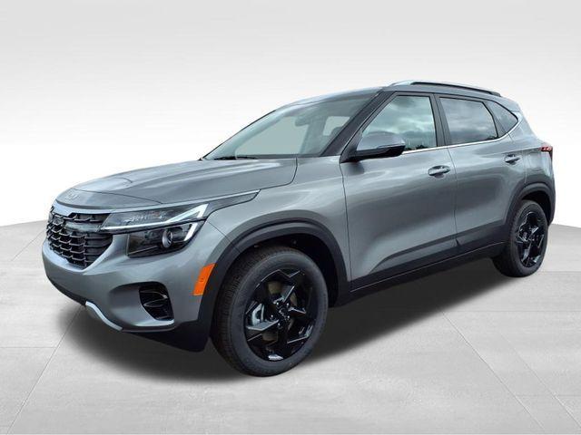 new 2026 Kia Seltos car, priced at $28,895
