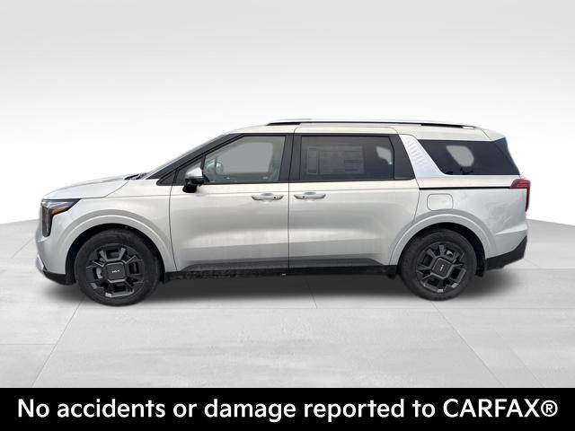 new 2026 Kia Carnival Hybrid car, priced at $45,850