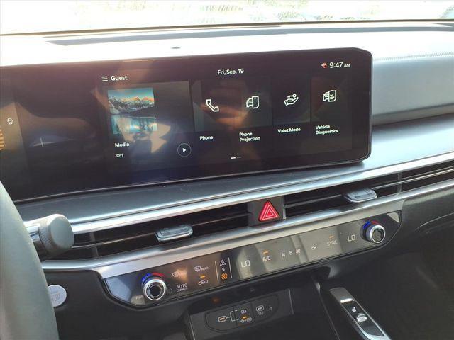 new 2026 Kia Sorento car, priced at $37,233