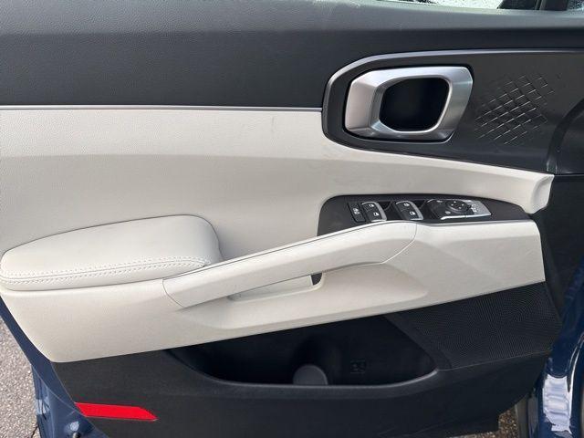 new 2026 Kia Sorento car, priced at $37,914