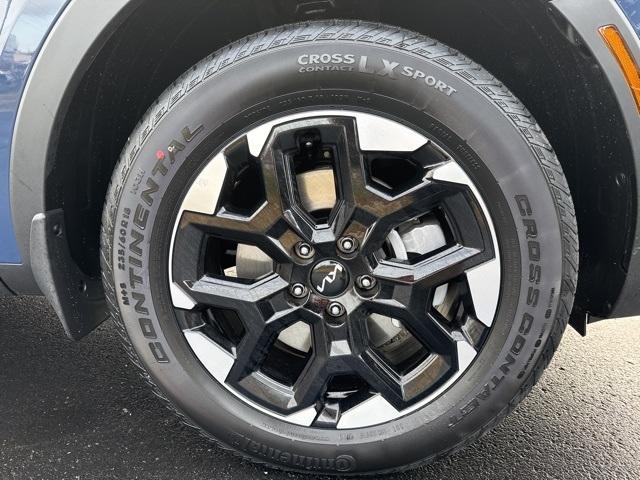 new 2026 Kia Sorento car, priced at $37,914