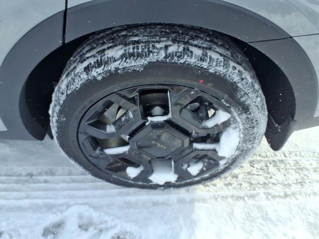 new 2026 Kia Sorento car, priced at $45,606