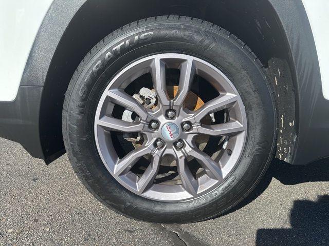 used 2023 GMC Terrain car, priced at $21,178