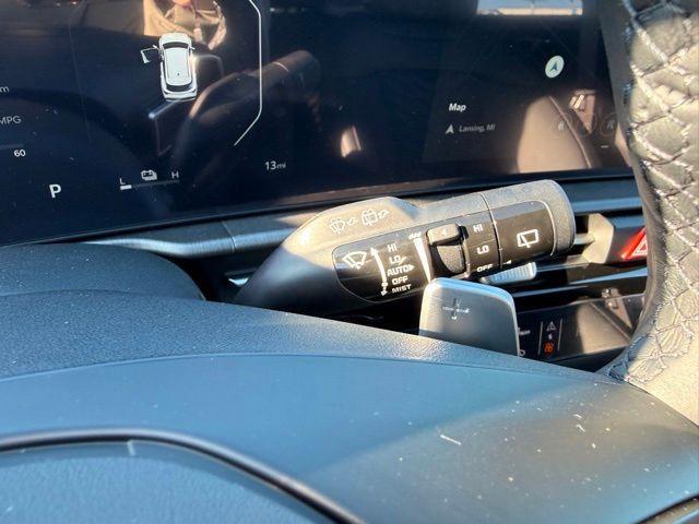 new 2026 Kia Sportage Plug-In Hybrid car, priced at $47,425