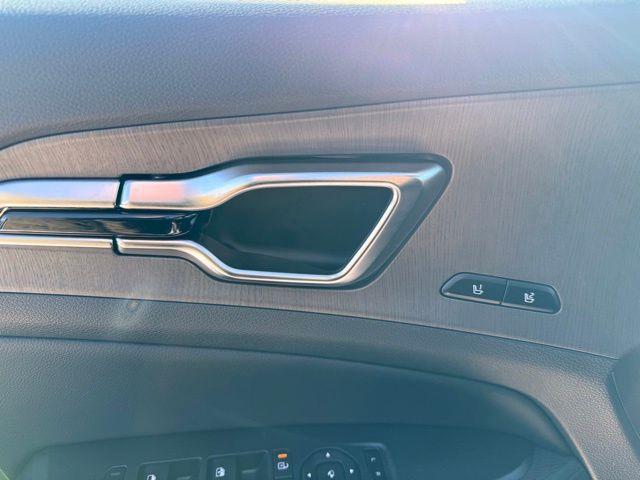 new 2026 Kia Sportage Plug-In Hybrid car, priced at $47,425