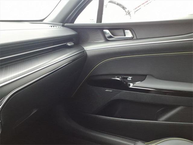 new 2026 Kia K5 car, priced at $38,275