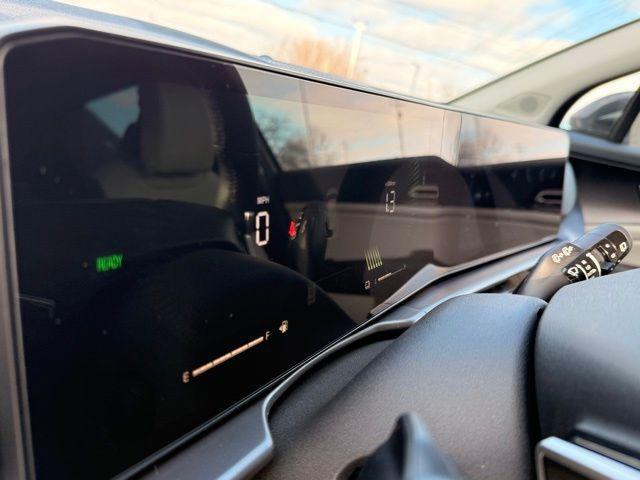 new 2026 Kia Sportage Hybrid car, priced at $34,249