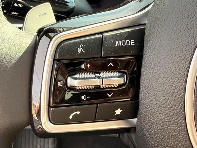 new 2026 Kia Carnival Hybrid car, priced at $43,110