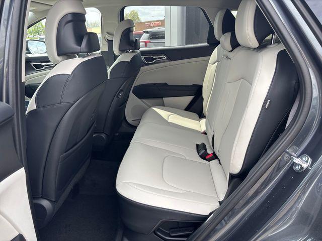 new 2026 Kia Sportage Hybrid car, priced at $34,616