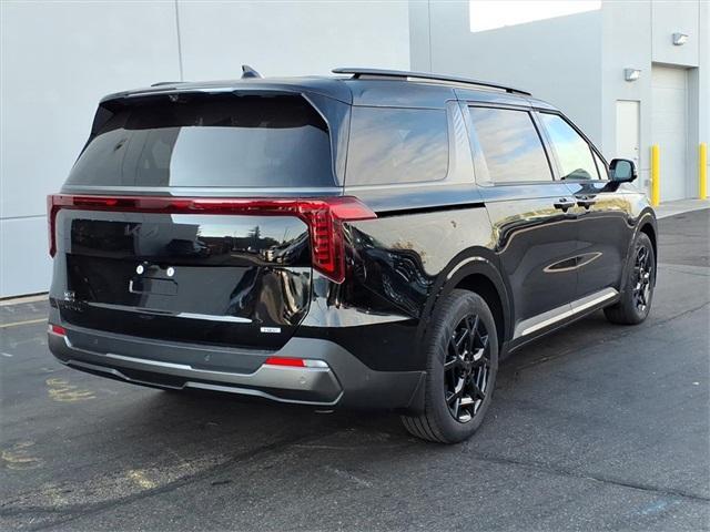 new 2026 Kia Carnival Hybrid car, priced at $52,458