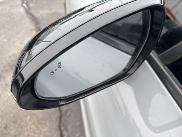 used 2022 Kia K5 car, priced at $23,068