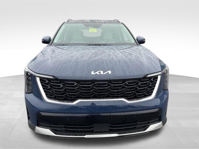new 2026 Kia Sorento car, priced at $39,695