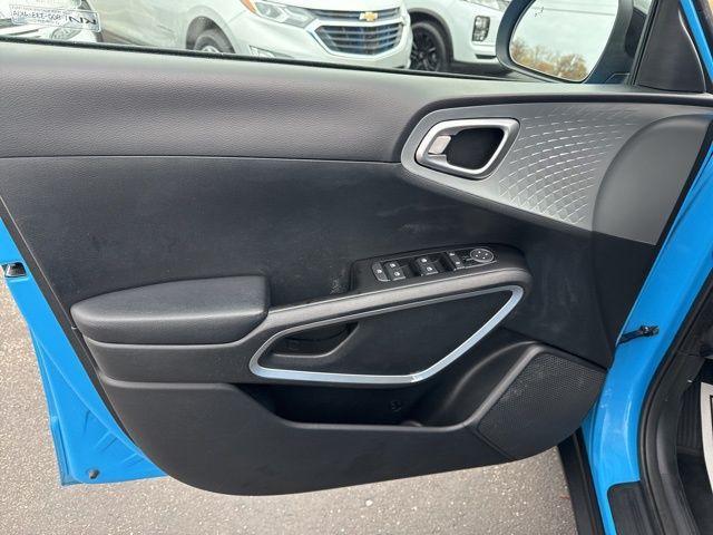 used 2023 Kia Soul car, priced at $17,481