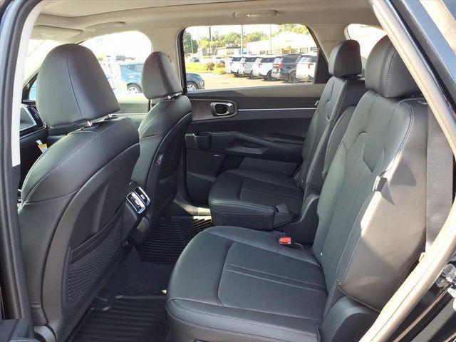 new 2026 Kia Sorento car, priced at $40,381