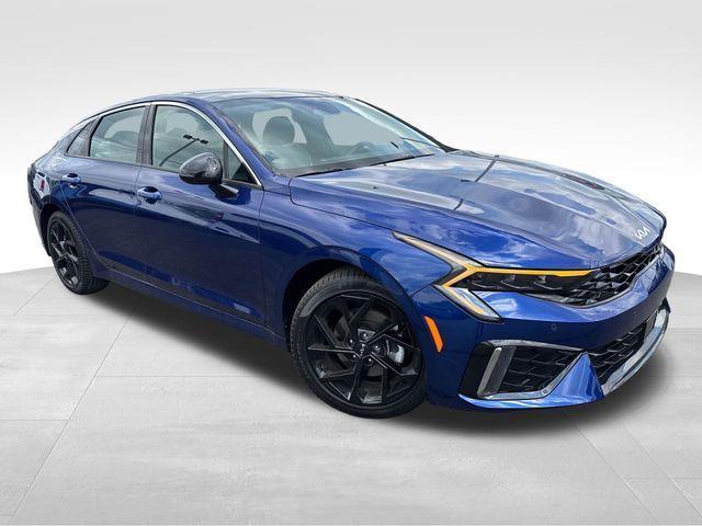 new 2026 Kia K5 car, priced at $30,820