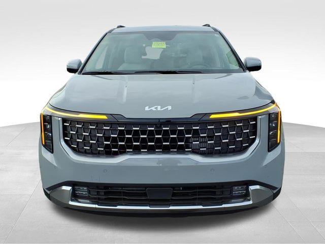 new 2026 Kia Carnival Hybrid car, priced at $47,598