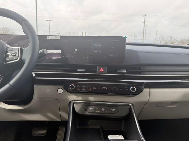 new 2026 Kia Carnival Hybrid car, priced at $54,509