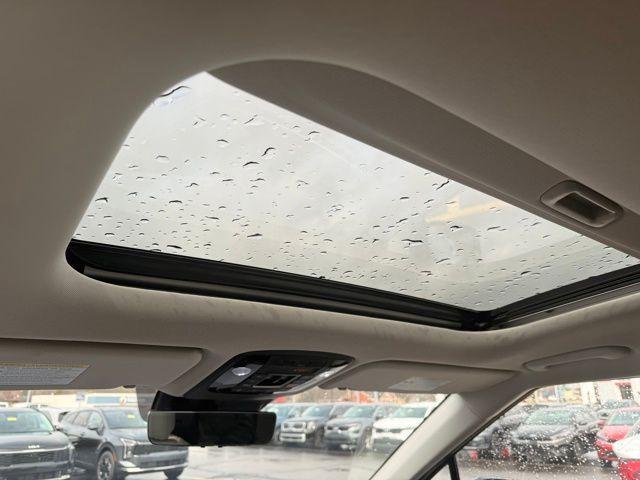 new 2026 Kia Carnival Hybrid car, priced at $54,509