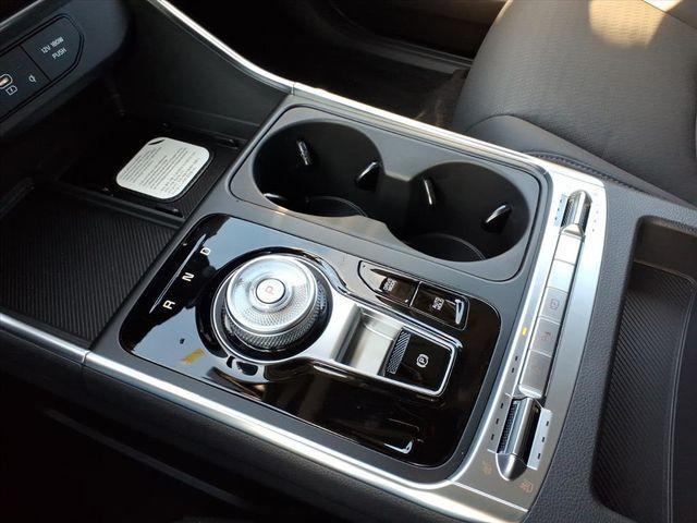 new 2026 Kia Carnival Hybrid car, priced at $54,848