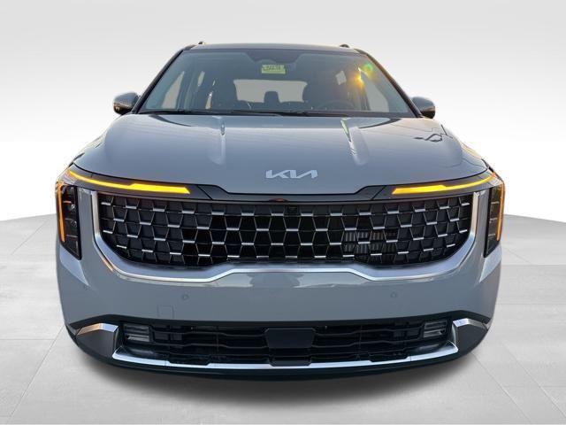 new 2026 Kia Carnival Hybrid car, priced at $47,903