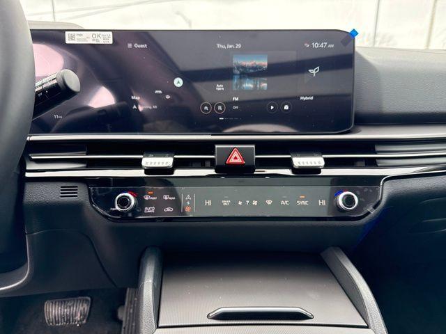 new 2026 Kia Sportage Hybrid car, priced at $39,554