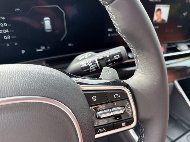 new 2026 Kia Carnival Hybrid car, priced at $52,510