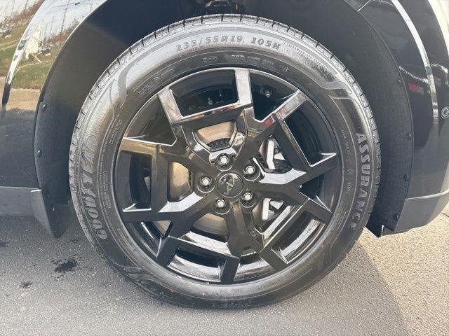 new 2026 Kia Carnival Hybrid car, priced at $52,510