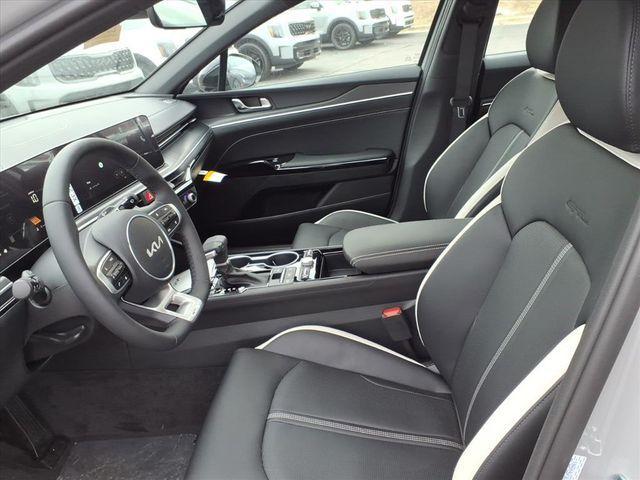 new 2026 Kia K5 car, priced at $31,370