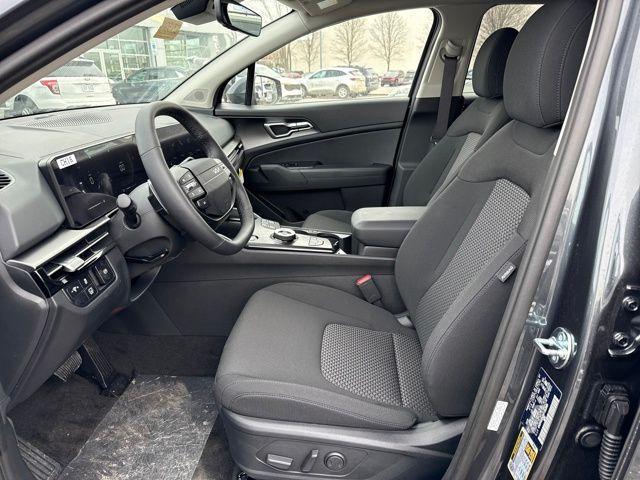 new 2026 Kia Sportage Hybrid car, priced at $32,686